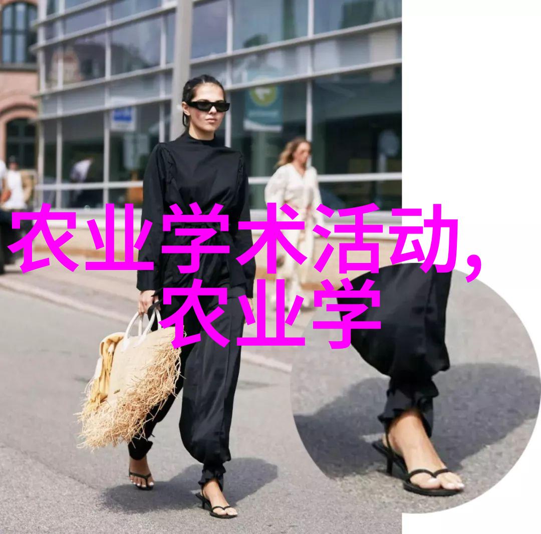 蜂箱里的秘密养蜂者都知道哪些工具不可或缺