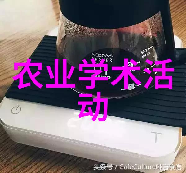 我们应该如何进行农用挖掘机的日常维护和保养