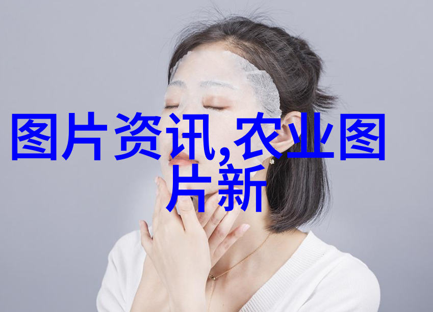 公交车后座的疯狂细节揭秘乘客们如何在紧张的通勤中找到放松和创意