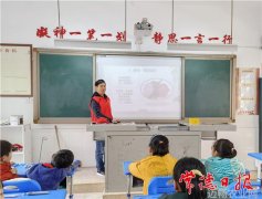 学雷锋日农业科普知识进校园